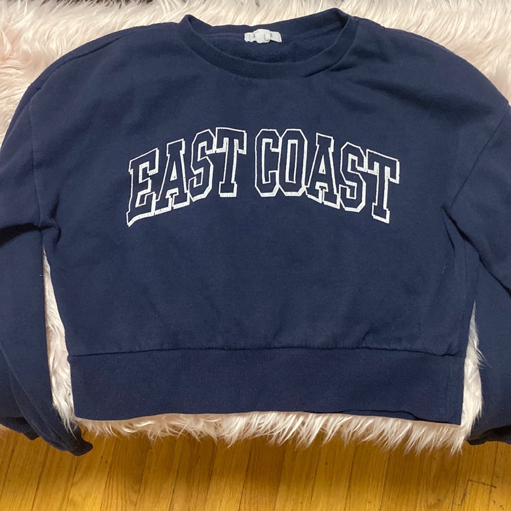 East coast crop sweater crew neck
